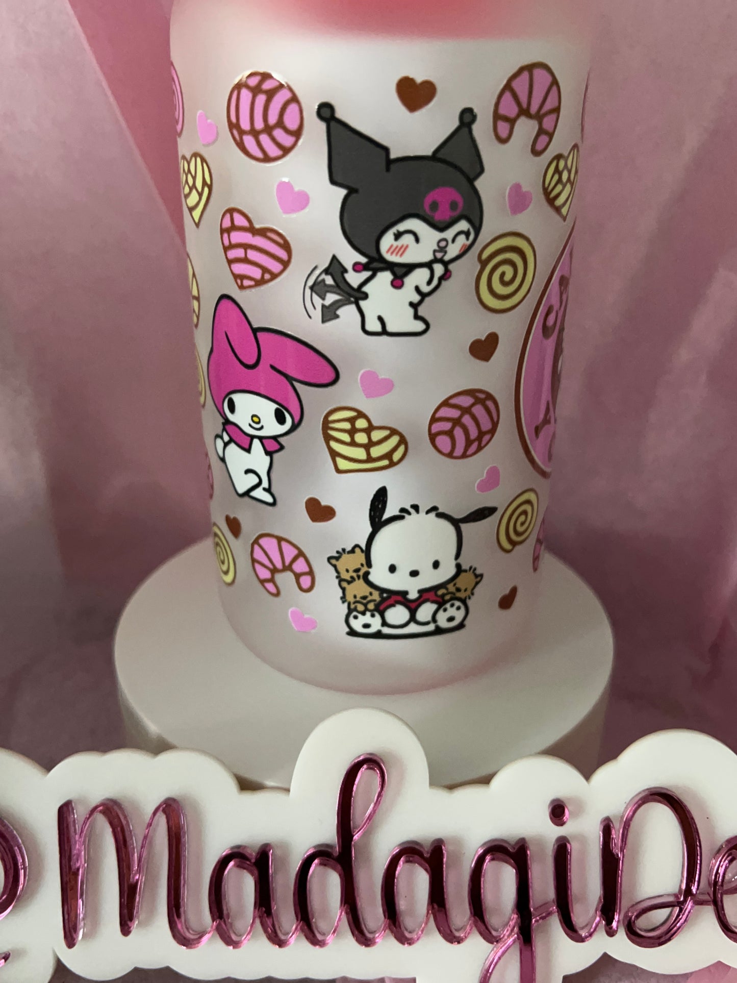 Kitty Cafecito & Chisme Glass Cup